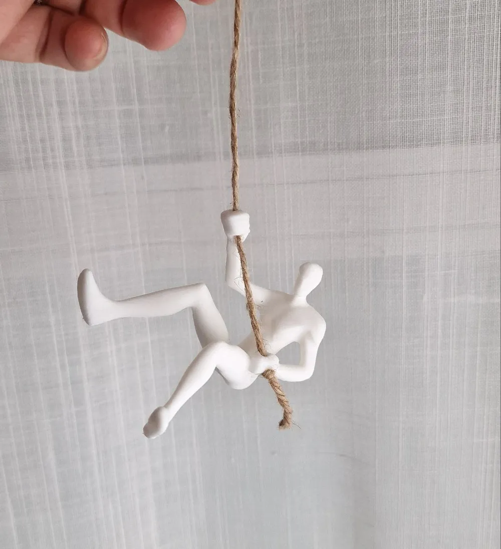 Sculpture of a man with a rope Escalador - Free 3D Print Model - MakerWorld