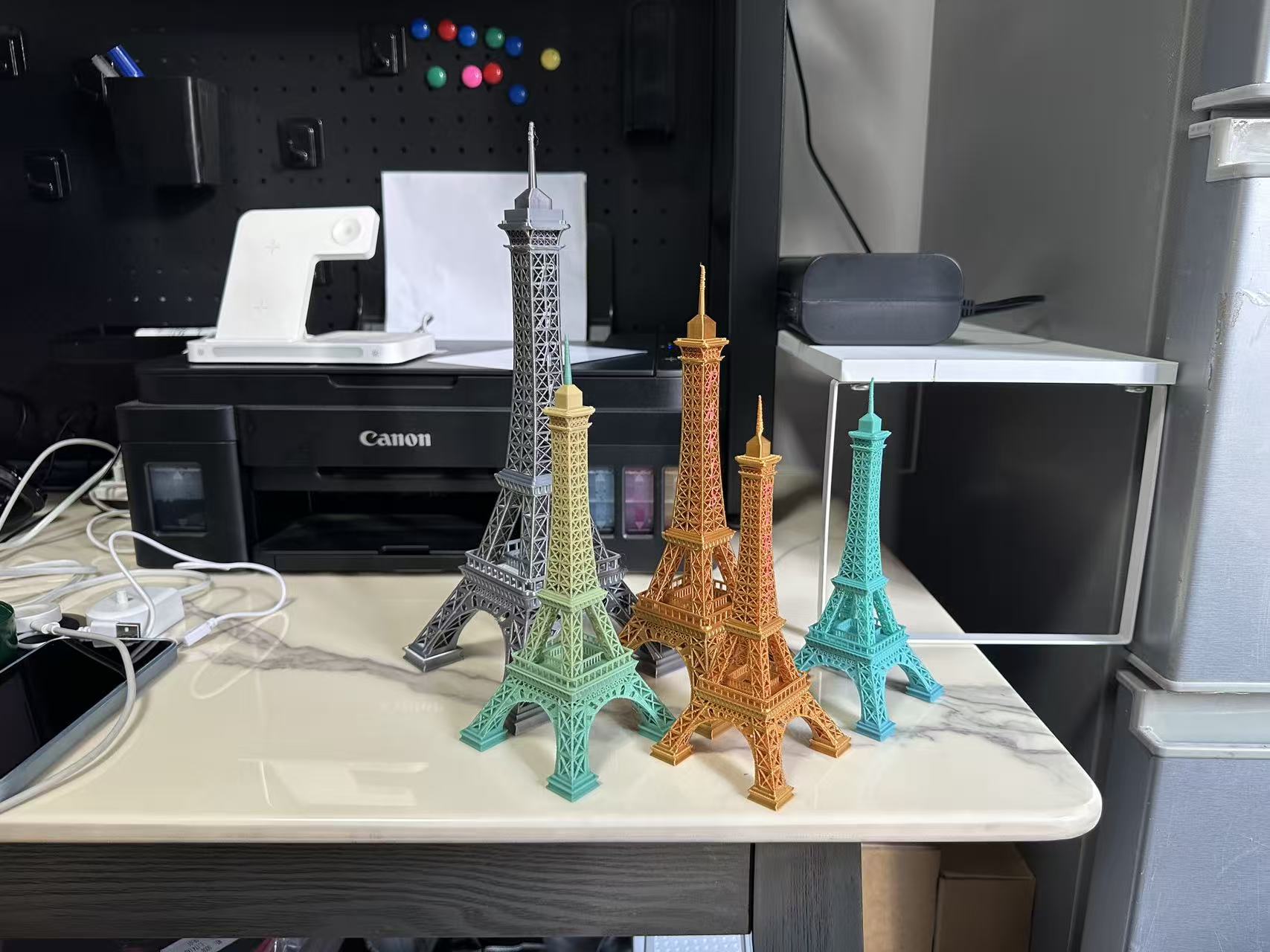 Miniatura 3 do modelo 3D 埃菲尔铁塔（高18cm 、22cm、28cm）、一体无支撑