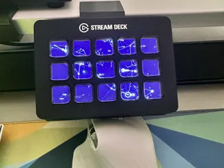Stream Deck MK2 Mount Secretlab Magnus Desk Riser