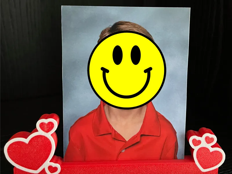 Valentines Day Heart Photo Holder / Picture Frame