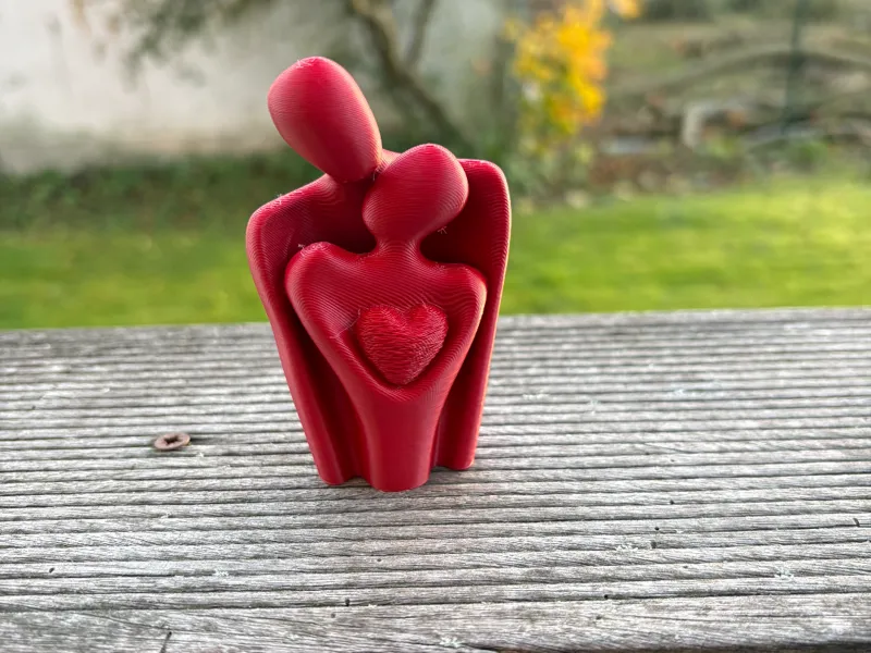 verliebtes Pärchen mit Fuzzy Herz