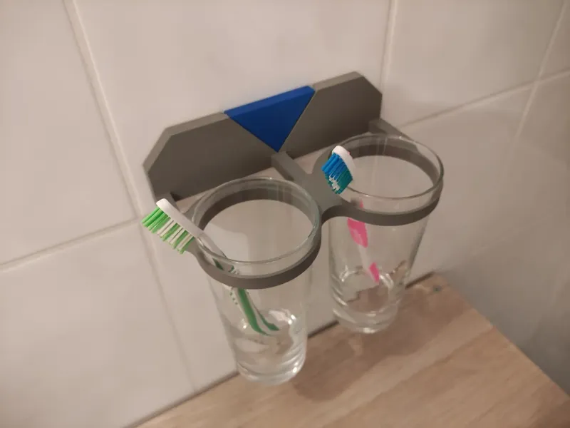 Glass holder for toothbrush 