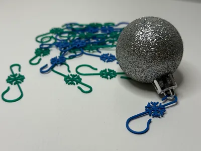 Xmas hook (only 0,24 grams)