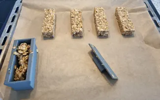 A mold for muesli bars.