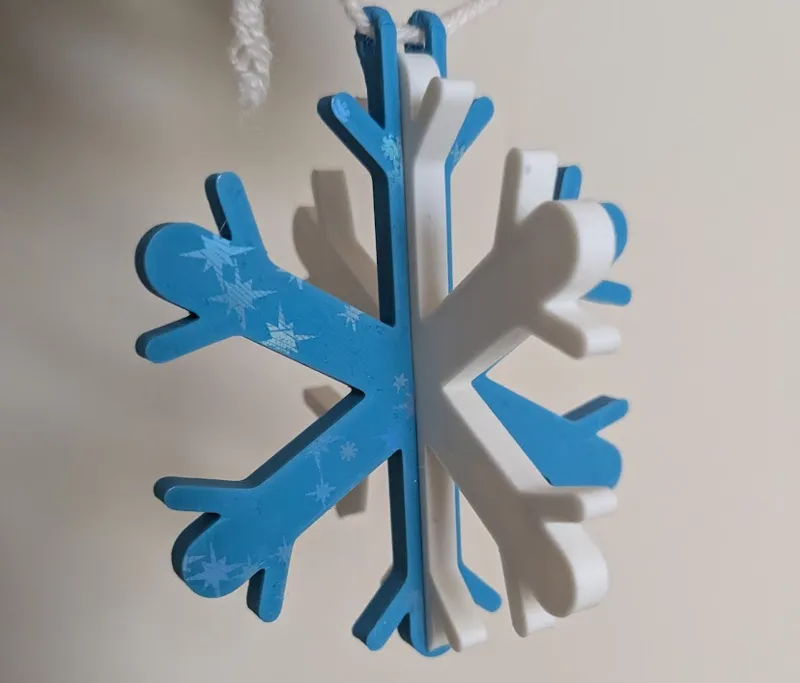 Simple Snowflake bauble for Christmas tree