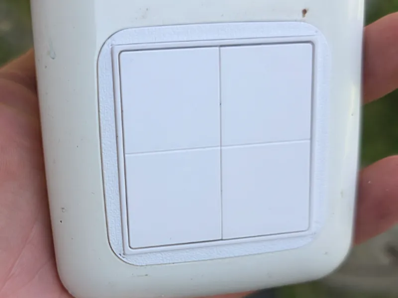 Shelly WallSwitch 4 adapter Busch jaeger Reflex Si