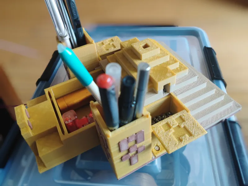 Minecraft desktop storage organizer