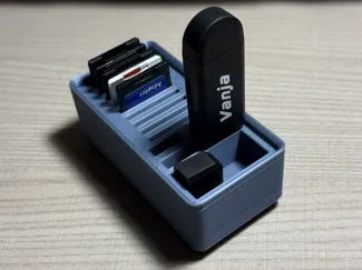 SD and USB holder with extra space - gridfinity