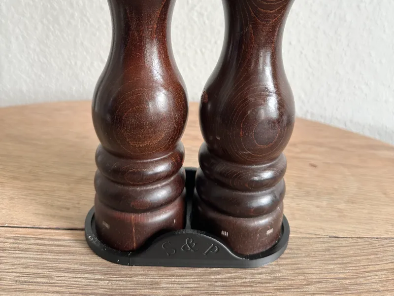 Salt & Pepper tray