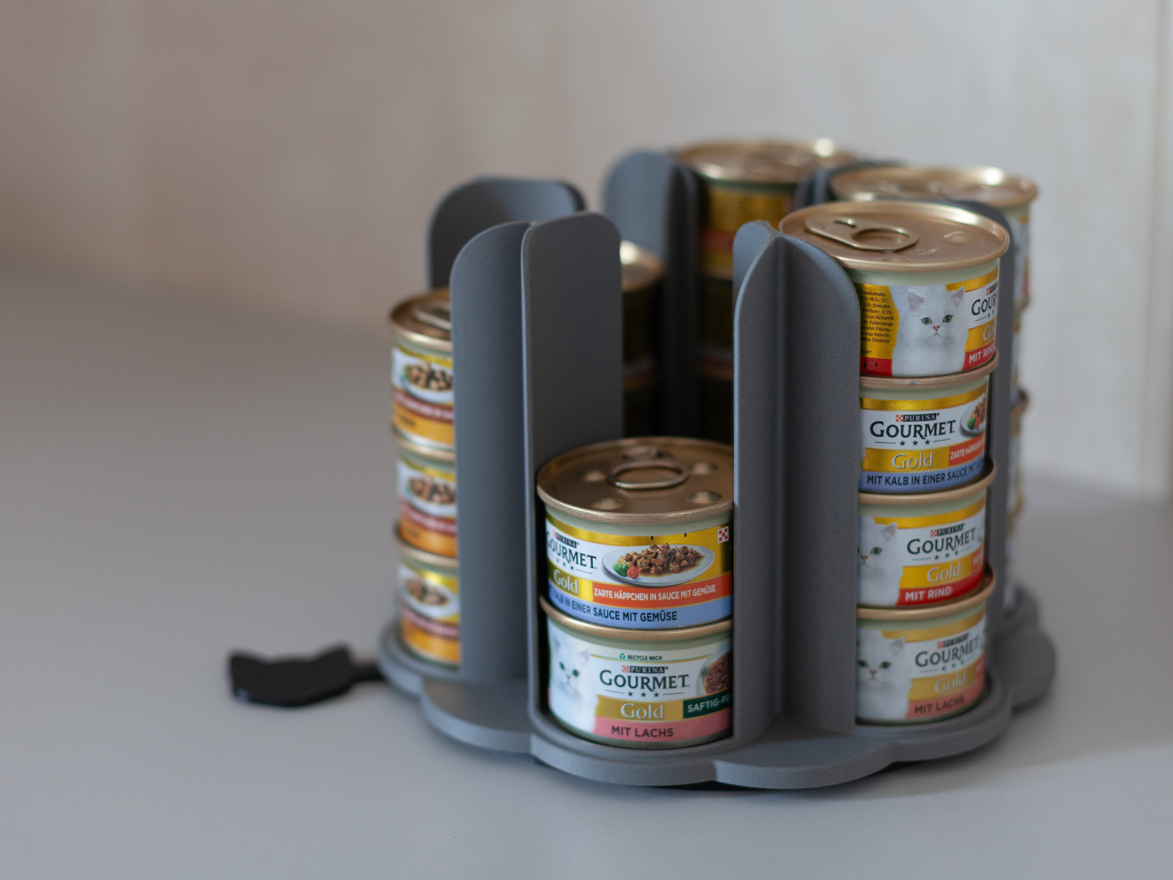 Gourmet (cat food) can storage system