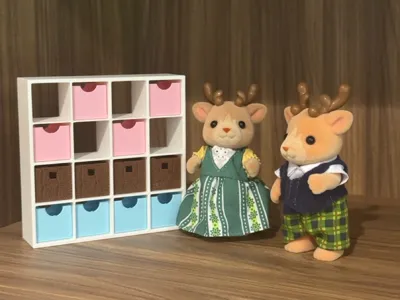 Sylvanian Families furniture - Kallax 4x2