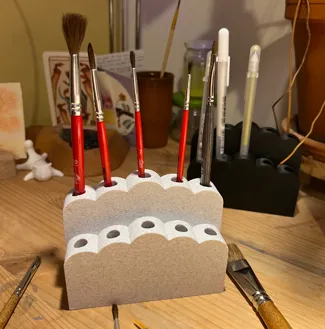 Brush or pen holder