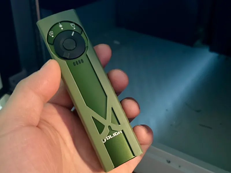 Olight Arkfeld Pro case
