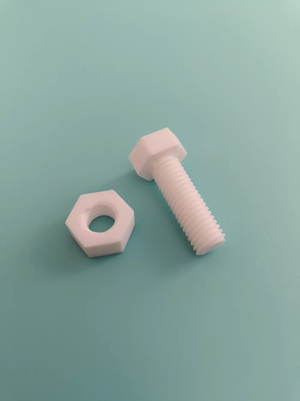 Parametric screw and nut generator - Free 3D Print Model - MakerWorld