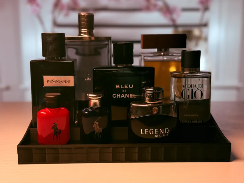 Minimalist Cologne Stand