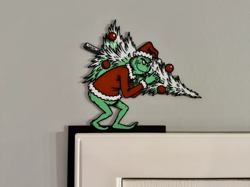 Grinch Door Corner