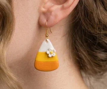 Pendientes: Candy Corn Earrings — vista de referencia 3