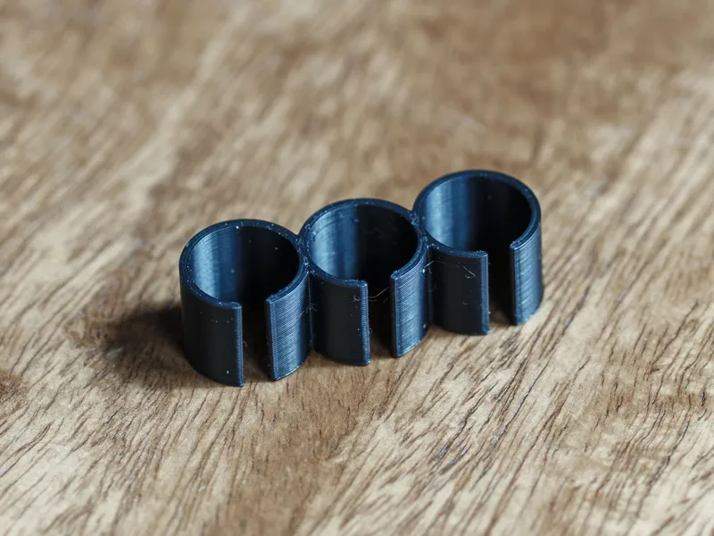 AAA Minimal Battery Holder