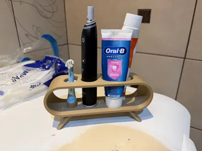 Oral B io holder with_toothpaste
