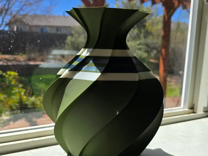 Spiral Striped Vase V.2 Matte Green