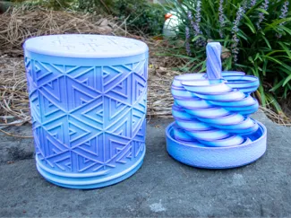 Carry Case & Display for Toroidal Rings/Propellers