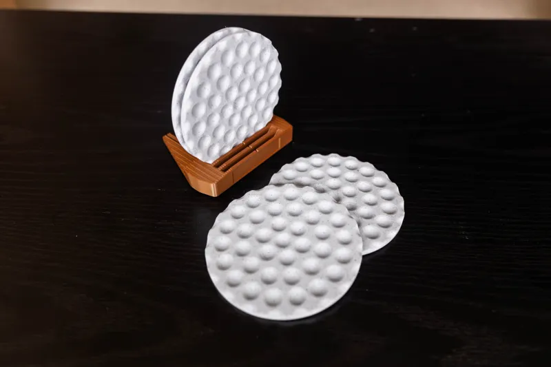 Putter and Golf Ball Coaster Set