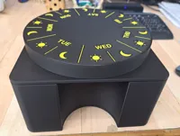 Top Plate with Days of the Week