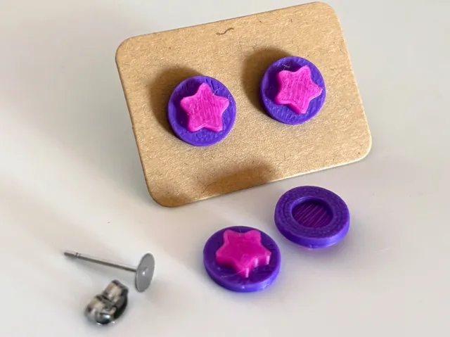Pendientes redondos con estrella