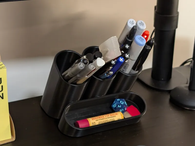 Slant - Pen Holder Organizer