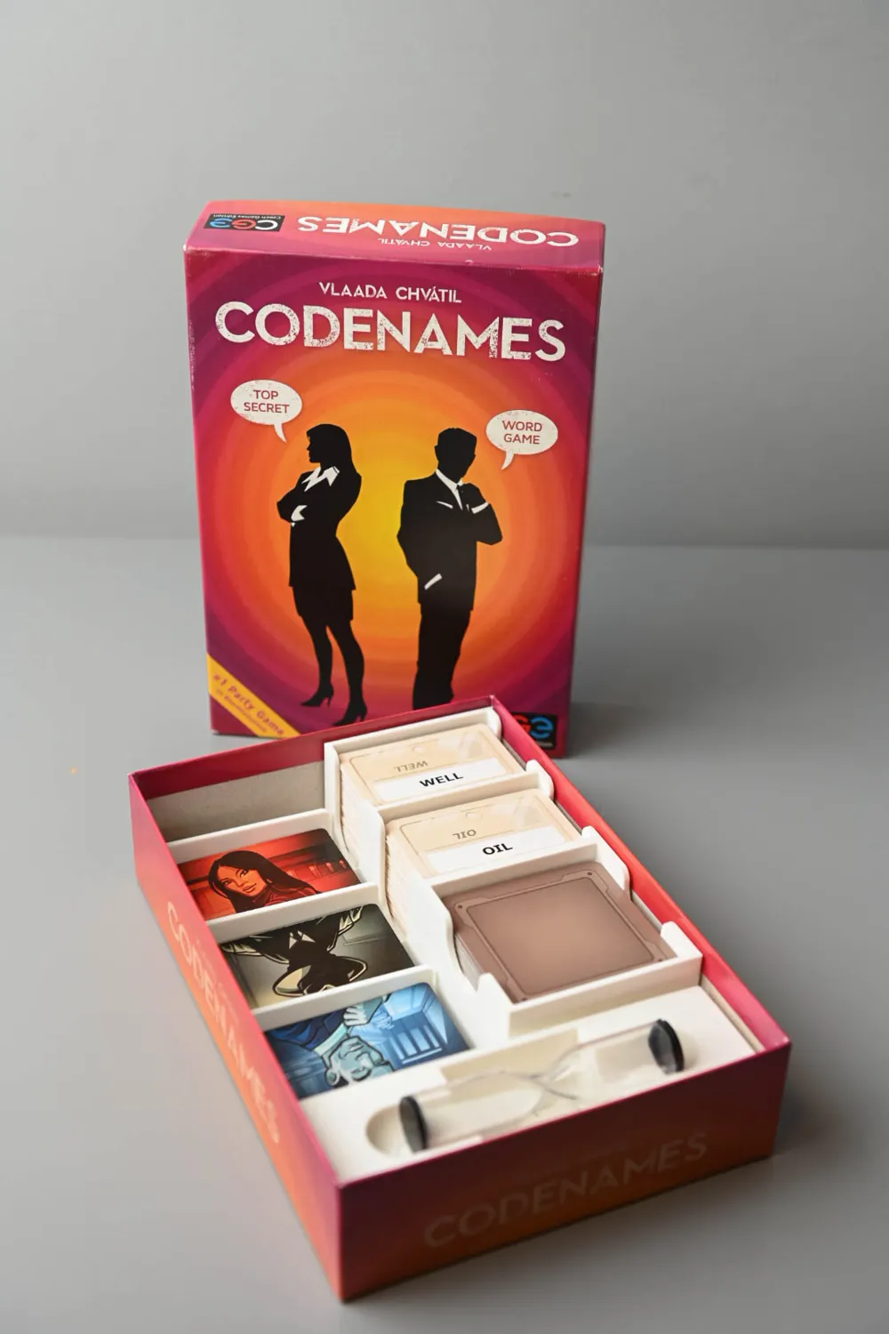 Codenames game insert - Free 3D Print Model - MakerWorld