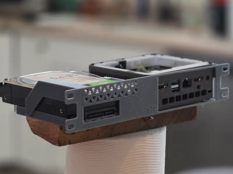 10in 1U rack mount for mini-pc (gmktek g3) w/ HDD