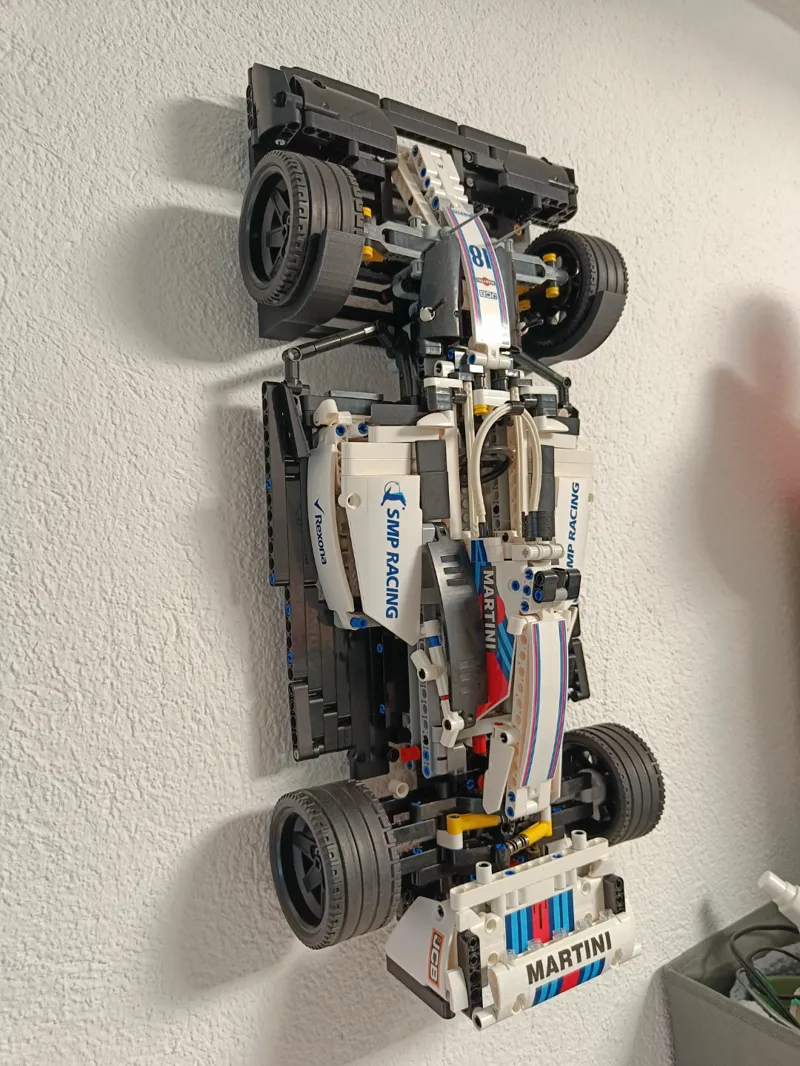 Holder for Brick Formula 1 car / Halterung für Formel 1 Auto