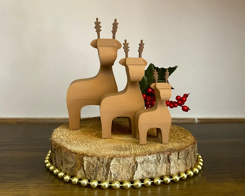 Minimalist Reindeer