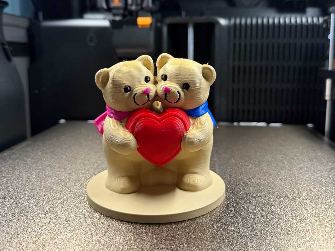 Adorable Bear Holding Heart  - Multicolor 3D Print