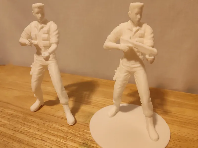 Action Figure Chris Redfield with Shotgun