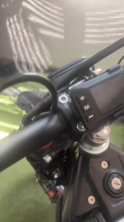Yozma IN10 Display Middle Mount