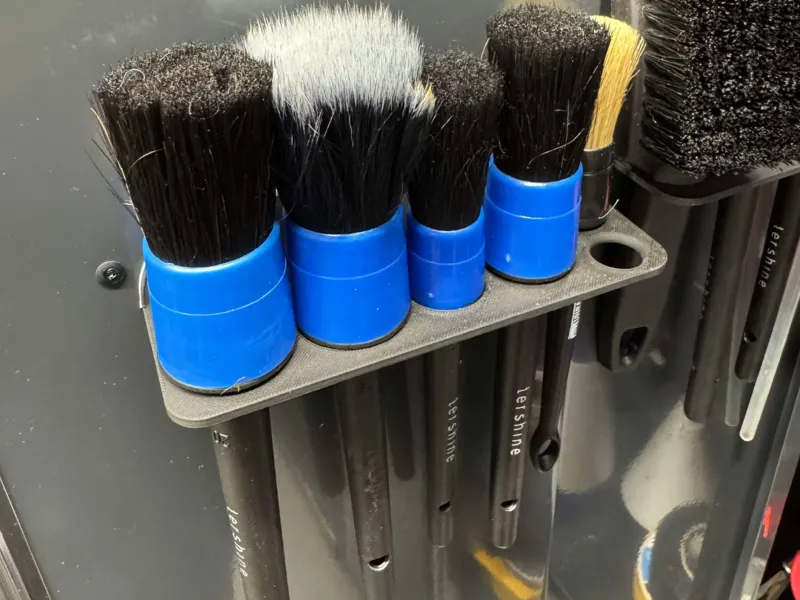 Brush holder