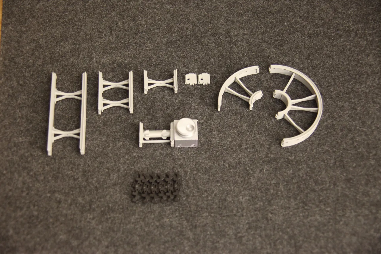 Modular Mini Conveyor Belt System view 4