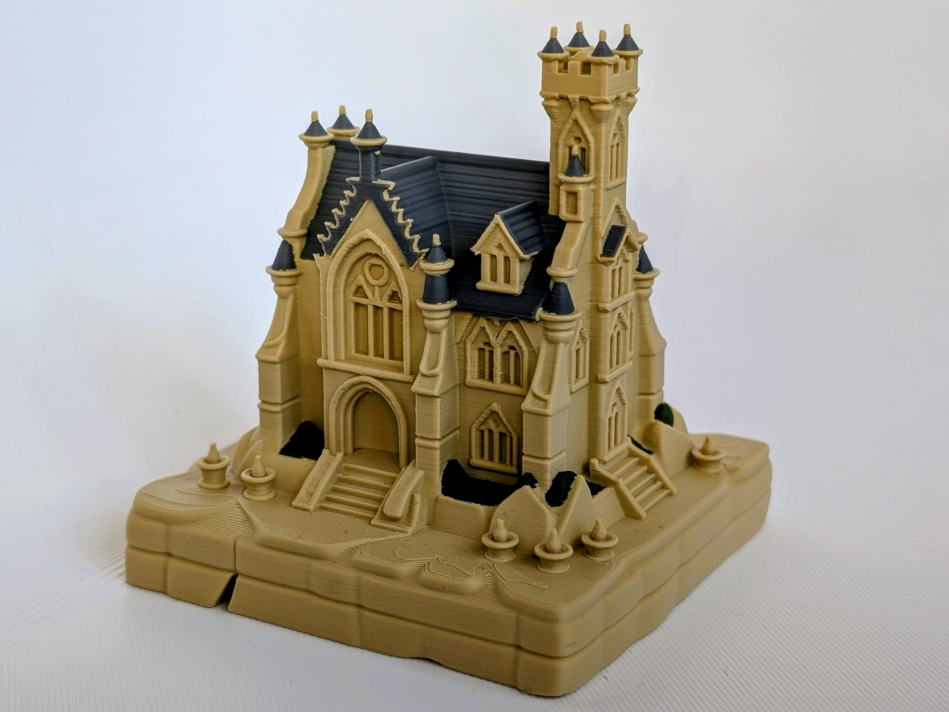 Medieval Gothic Building miniature 031