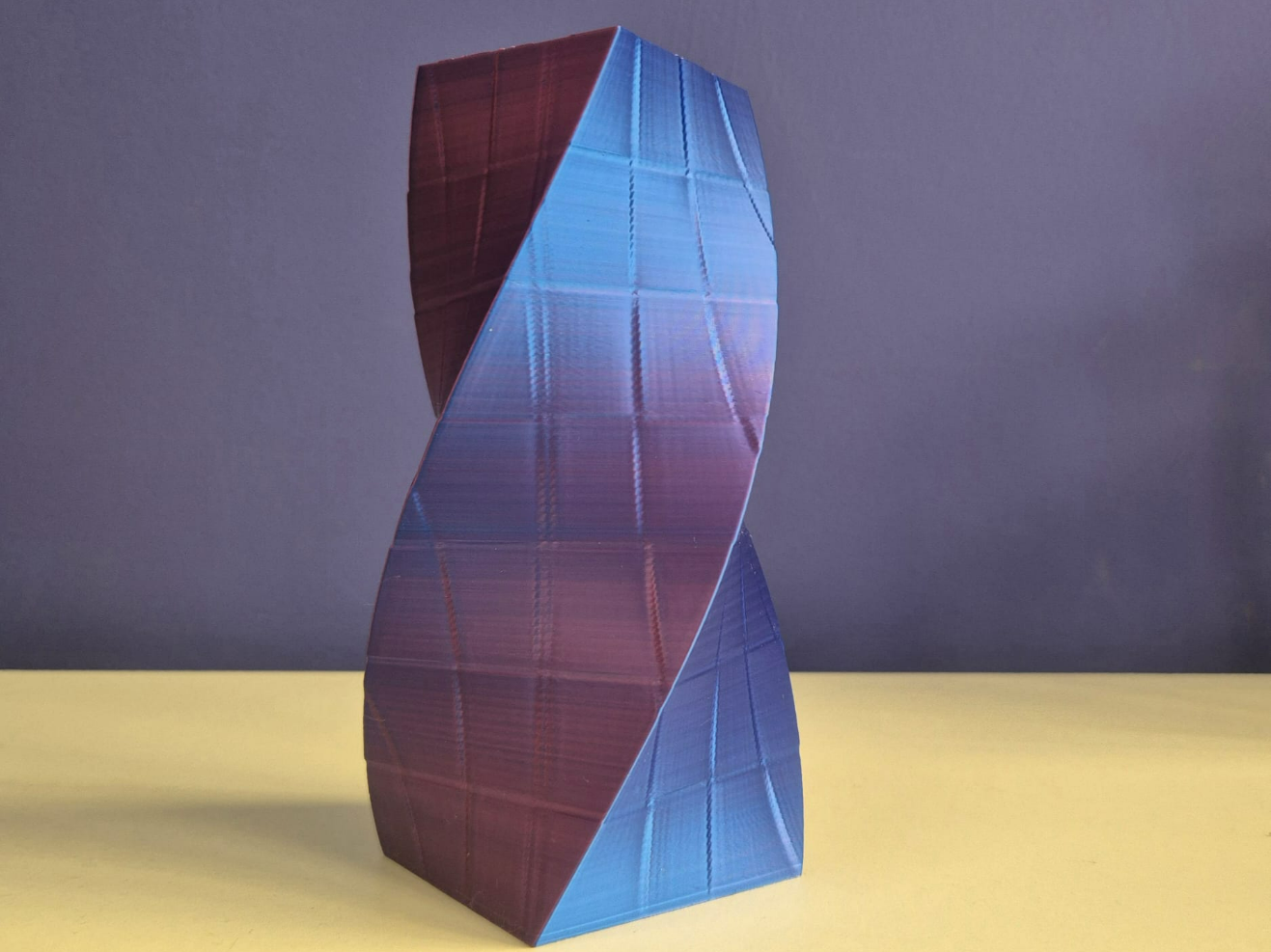 Vaso Twist Geometrico