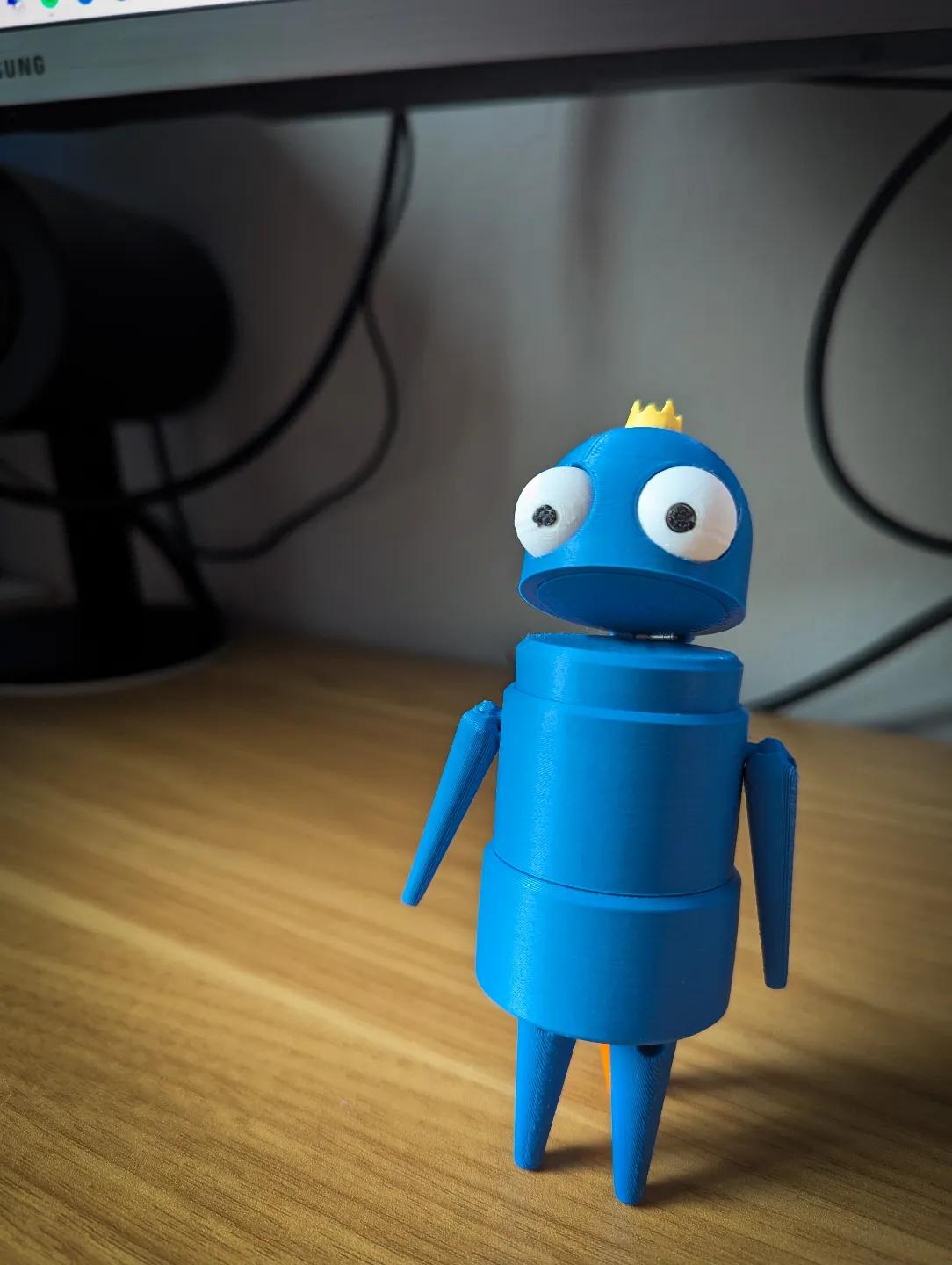 REPO ROBOT- posable and disposable view 4