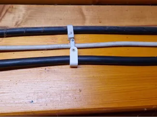 Cable clamp 12mm