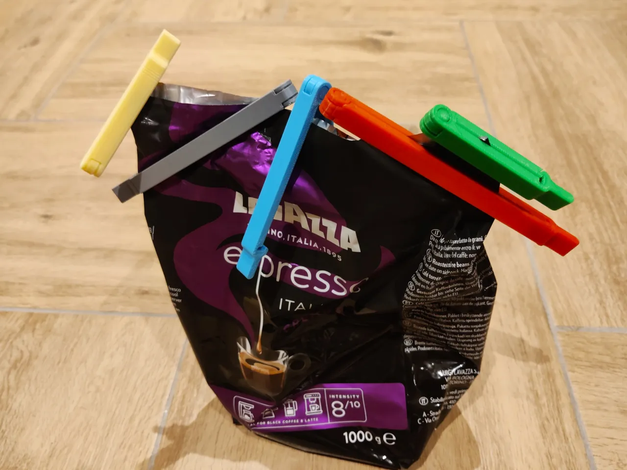 Regular bag clip, proven and refined design view 3