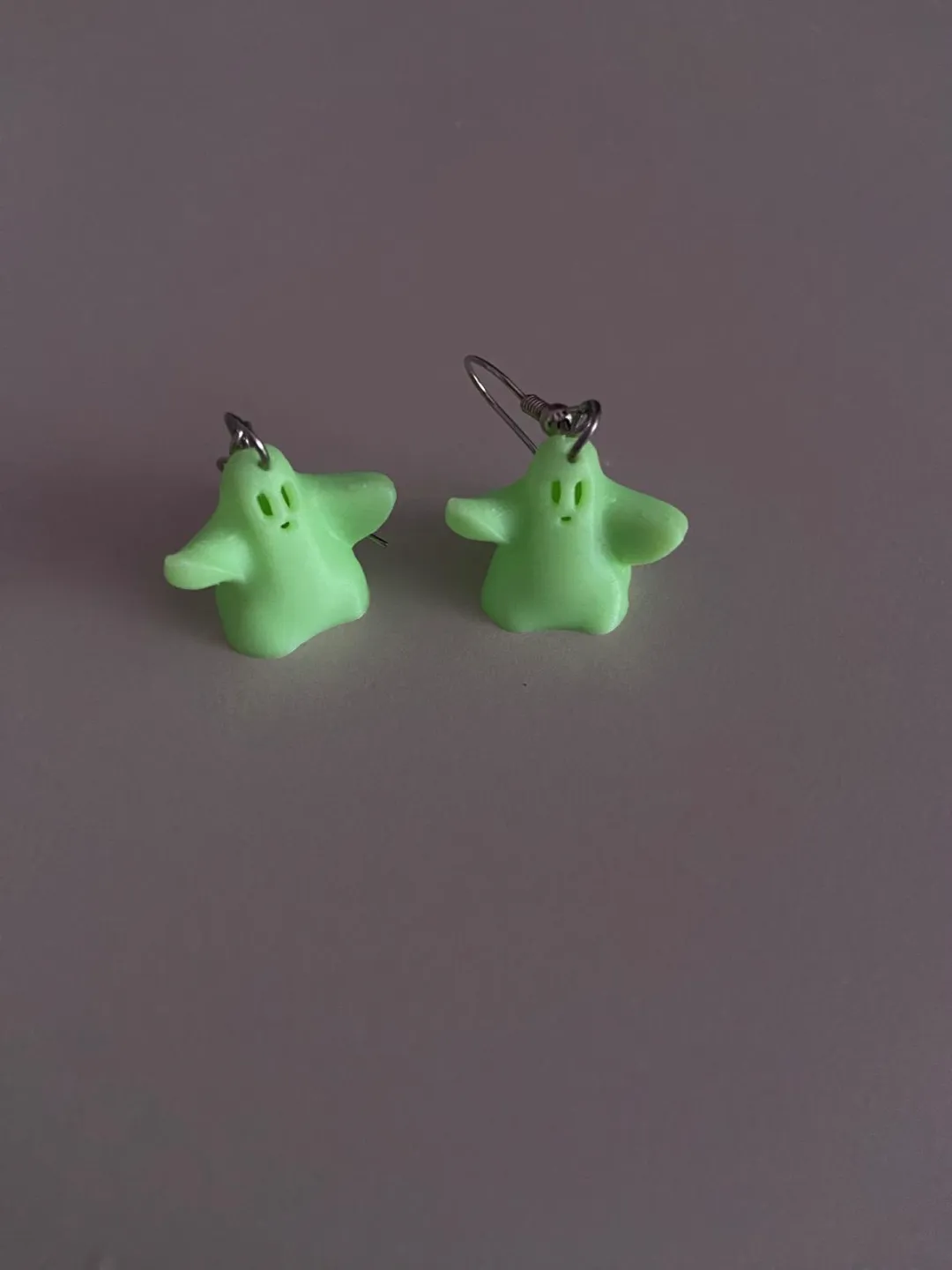 GHOST EARRINGS FLUO view 2