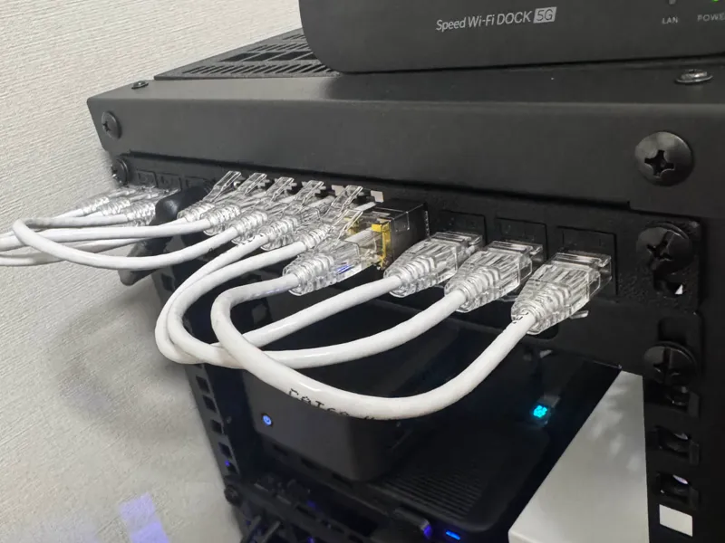 0.5U 6 x 6 switching hub mount for 10inch server