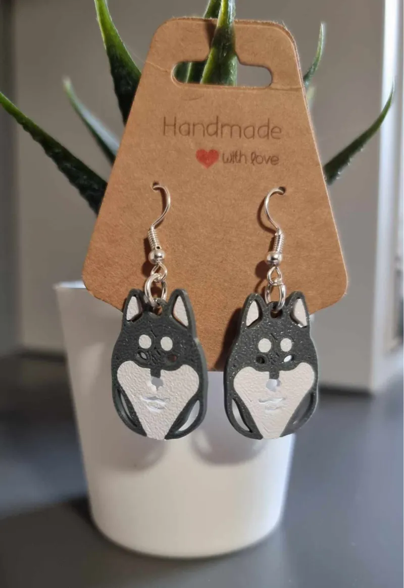 Siberian Husky Earring