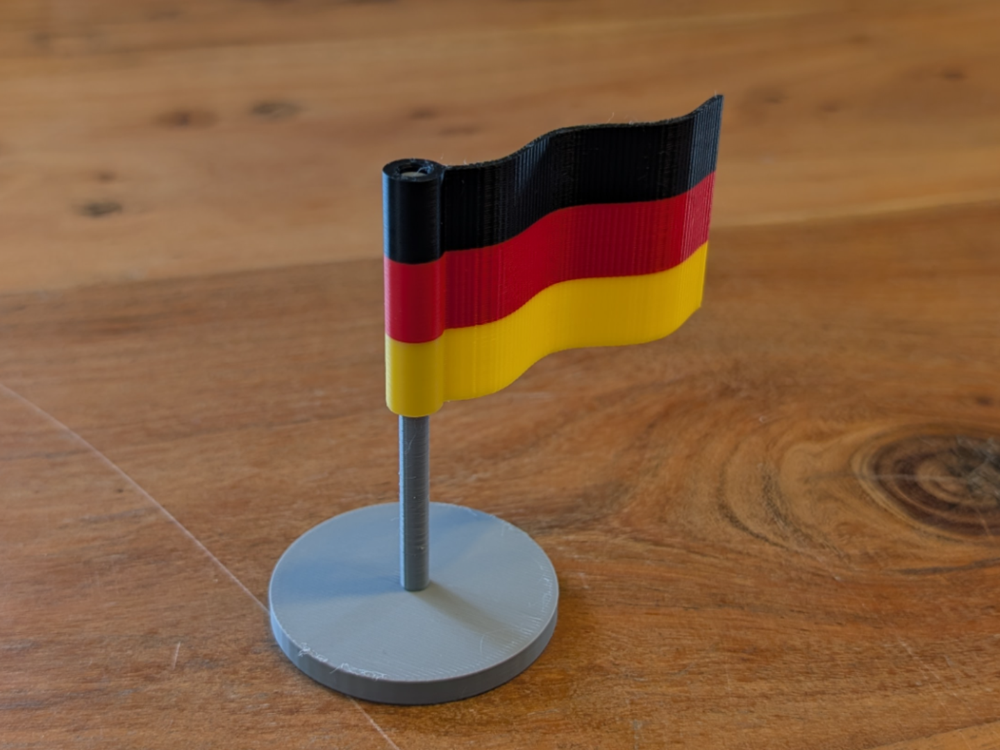 Deutschland Fahne mit Fahnenmast