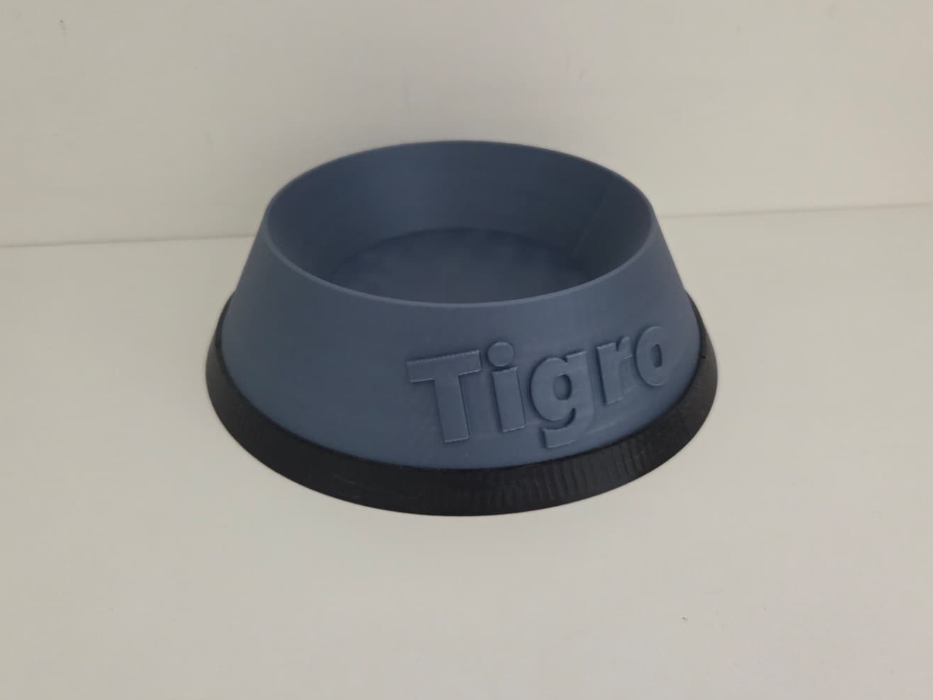 Customizable Cat/Dog Bowl (Scalable & Anti-Slip)