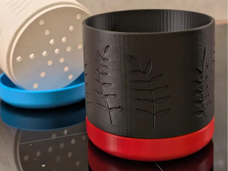 Plant Pot + drainage – 10x8cm / 3 ⁷/₈” x 3 ¹/₈”