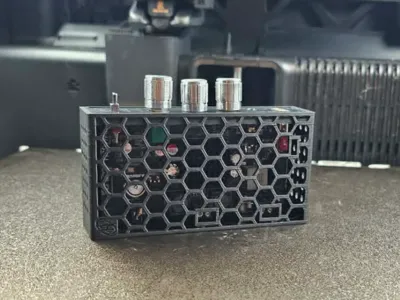 TW100U AMP CASE